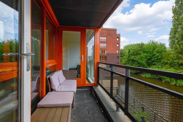 Medium property photo - Leeuwendalersweg 614, 1061 BJ Amsterdam